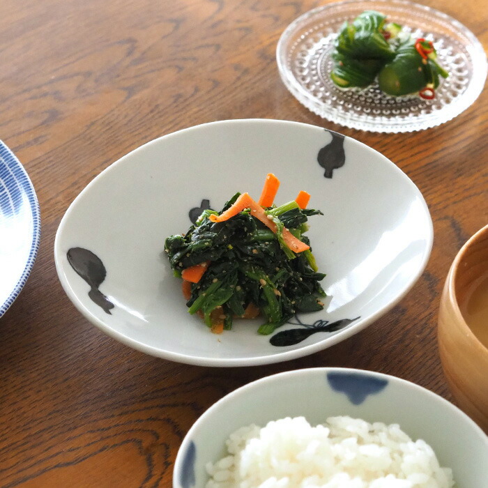 楽天市場】徳永遊心窯 黒呉須 印判 ひょうたん 楕円浅鉢 / 取り皿 銘々