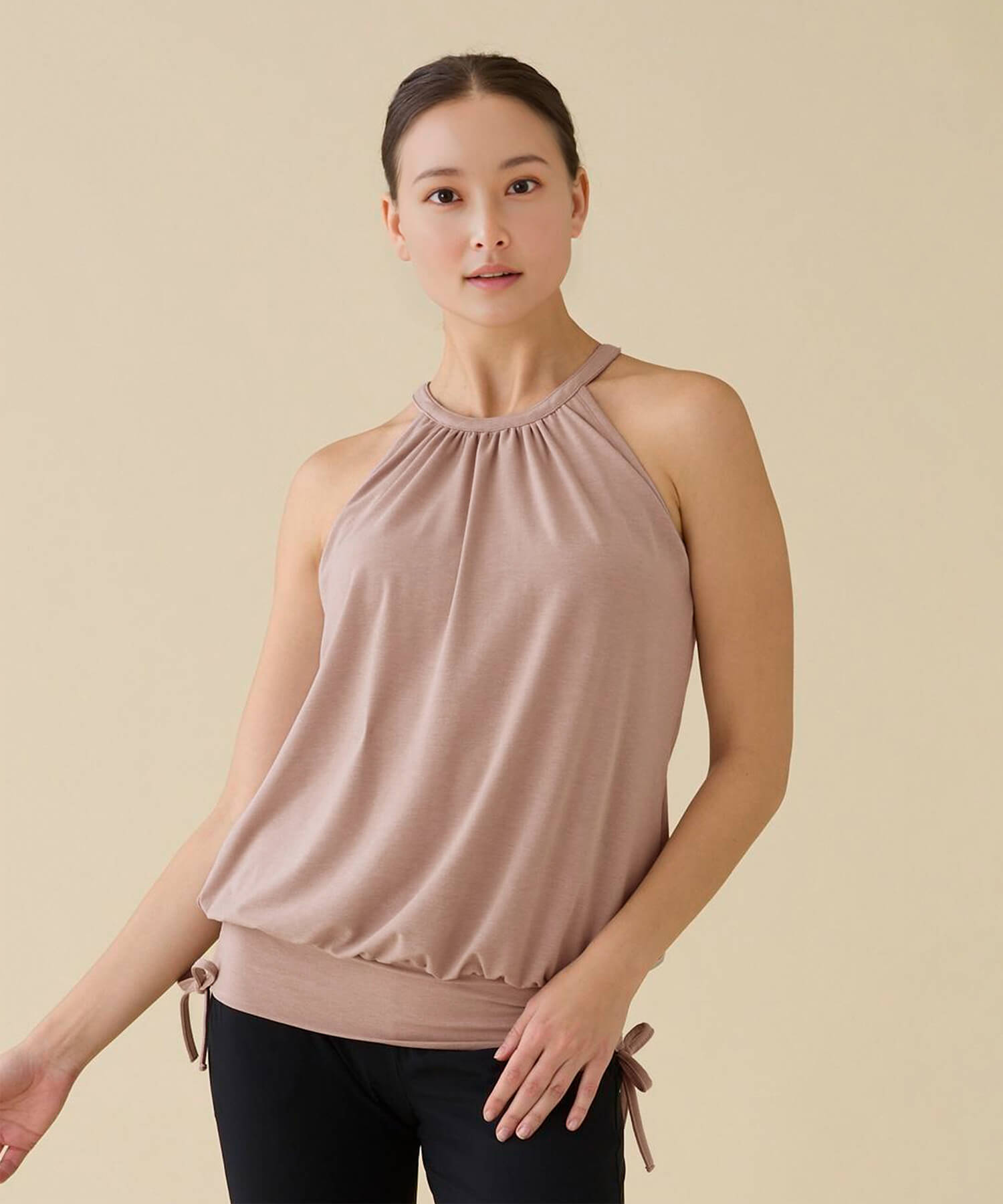 楽天市場】suria スリア ヨガウェア トップス カップ付 タンクトップ