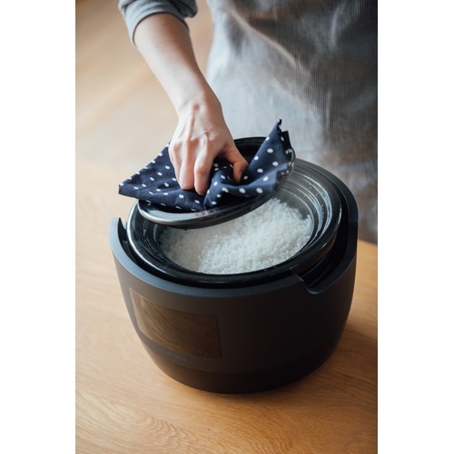 楽天市場】長谷園*siroca かまどさん電気 SR-E111(K)(1台)【シロカ