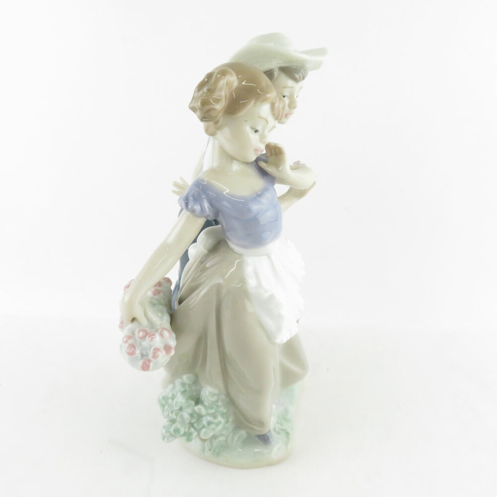 リヤドロ LLADRO 春の花かご #5790 置物 陶磁器 【公式通販】
