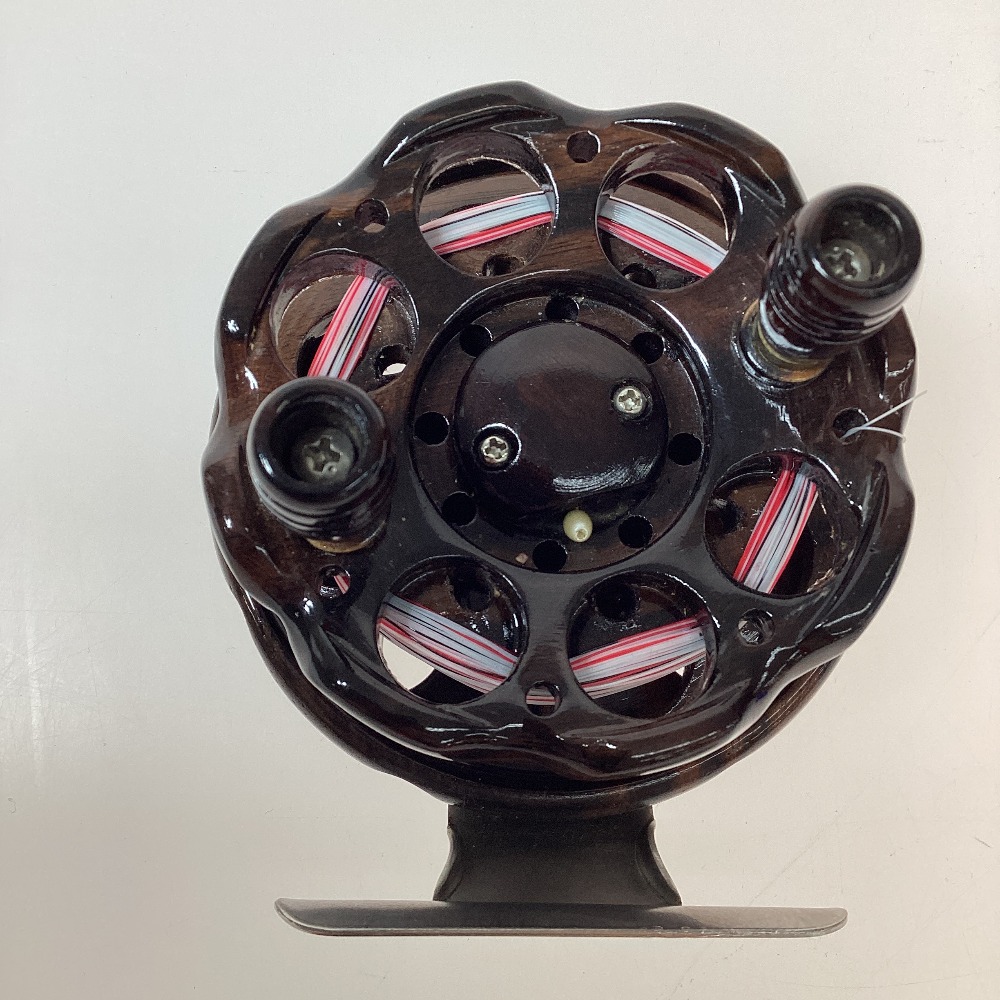 楽天市場】§§【中古】ツルヤ 黒鯛ヘチ釣り木製リール 黒檀 Cランク