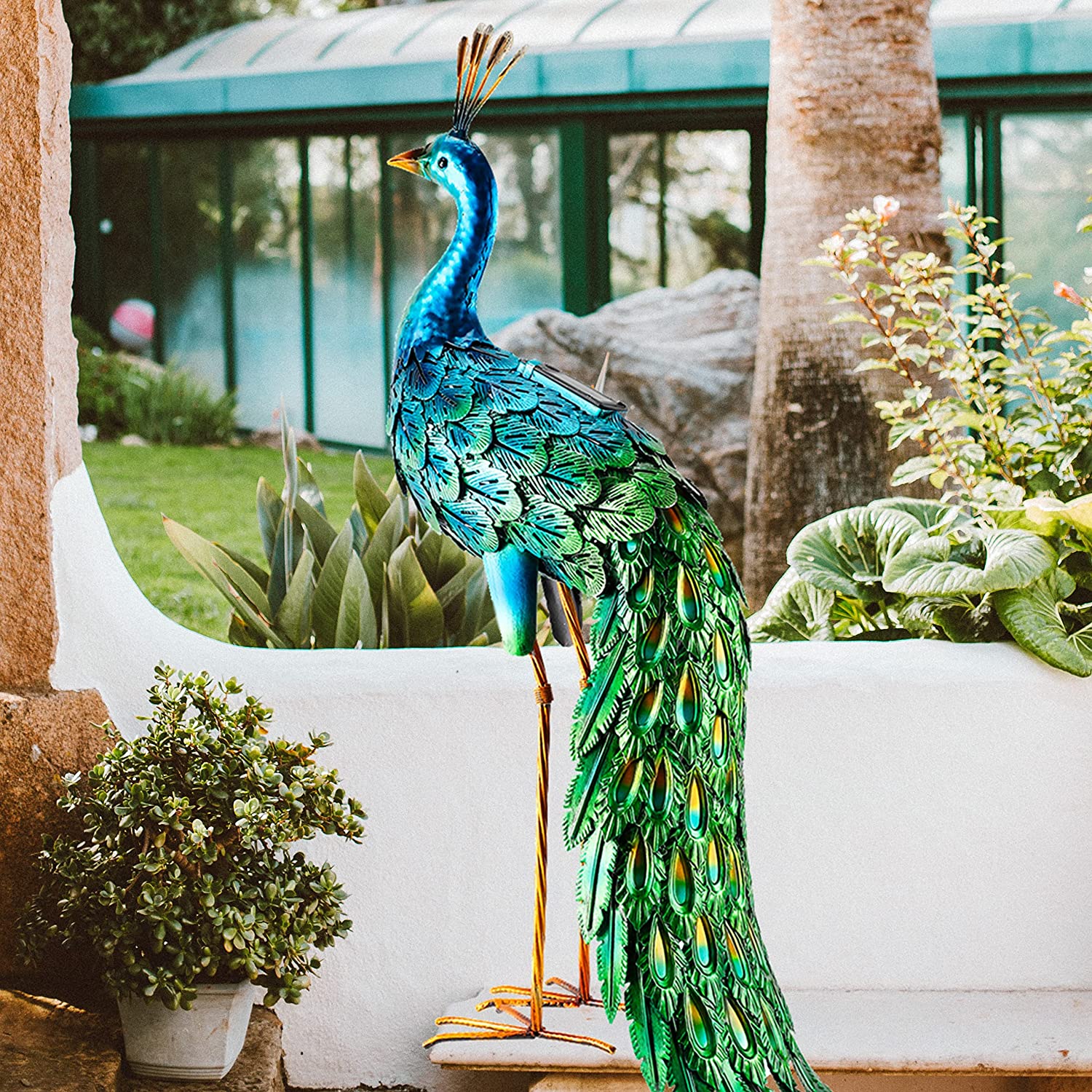 楽天市場】ソーラー付き ピーコック 孔雀像 ガーデン装飾彫像 金属