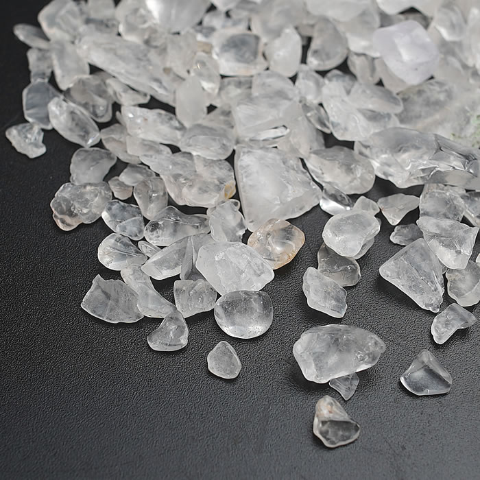 楽天市場】ヒマラヤ水晶 さざれ石 100g マニカラン鉱山産 浄化用さざれ