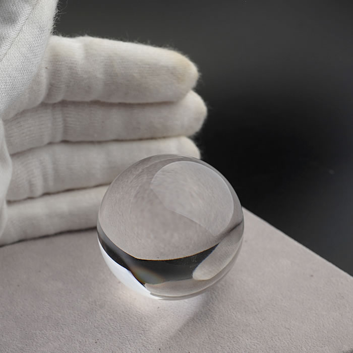 楽天市場】【高品質】水晶玉 天然水晶 丸玉 AAA 約40-42mm スフィア