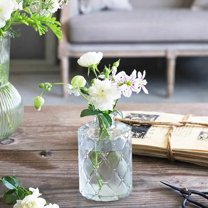 楽天市場】ガラスベース ヴィンテージボトル風 Matilda J // 花瓶