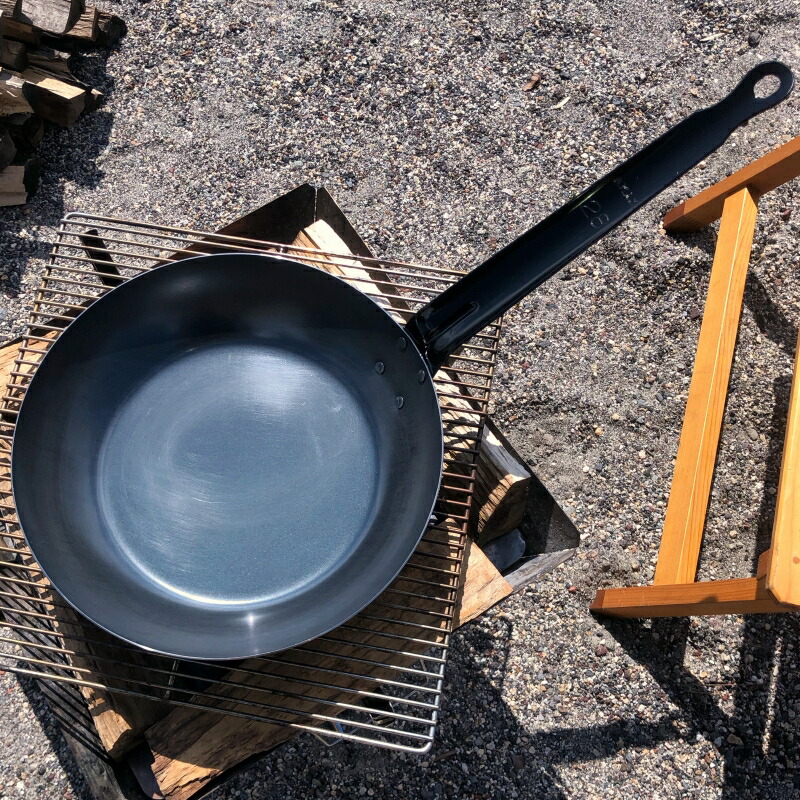 楽天市場】鉄フライパン 鉄黒皮フライパン 日本製 30cm / 鉄製
