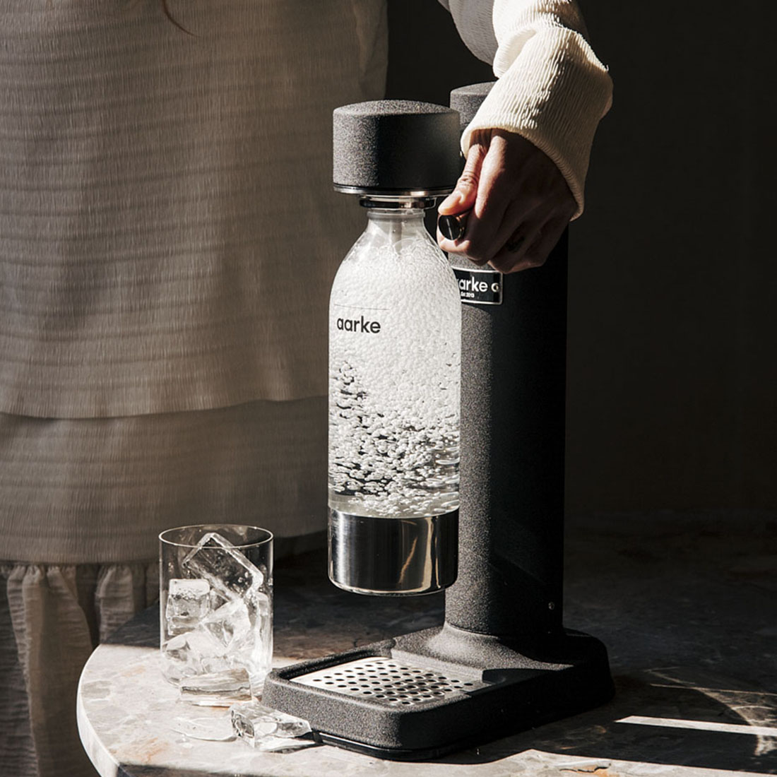 楽天市場】【店舗クーポン発行中】aarke アールケ アアルケ カーボ