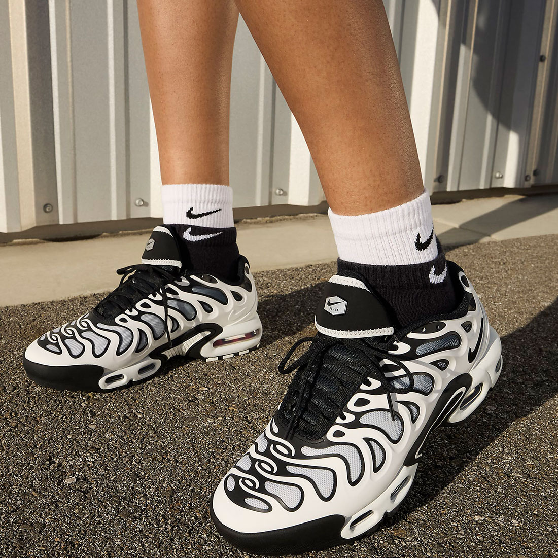 楽天市場】ナイキ エア マックス プラス ドリフト NIKE W AIR MAX