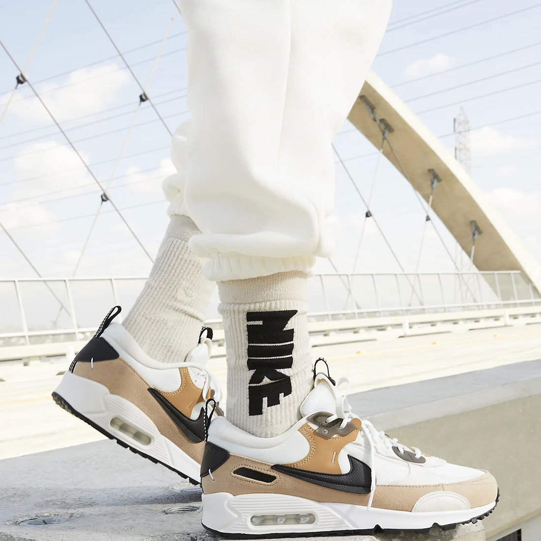 楽天市場】ナイキ エア マックス 90 フューチュラ NIKE W AIR MAX 90