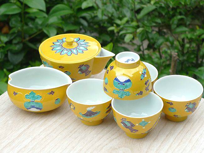 楽天市場】京焼 清水焼 黄交趾宝尽し煎茶器揃 昭阿弥 : 京焼清水焼専門