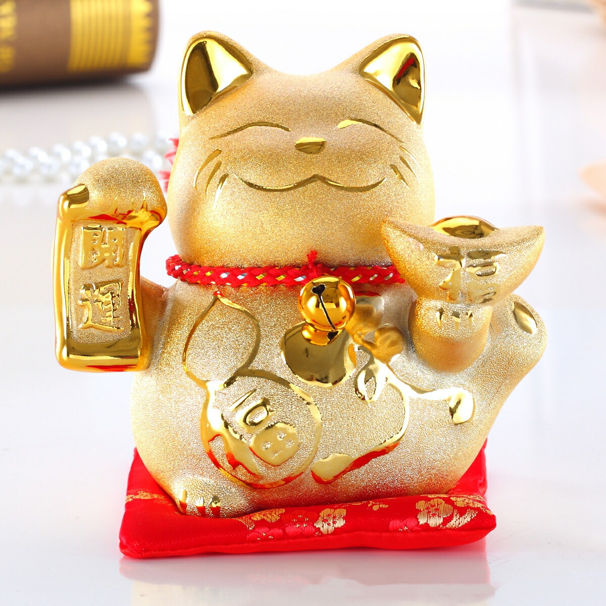 楽天市場】招き猫の貯金箱 まねきねこ貯金箱 陶器のまねき銀行 貯金箱