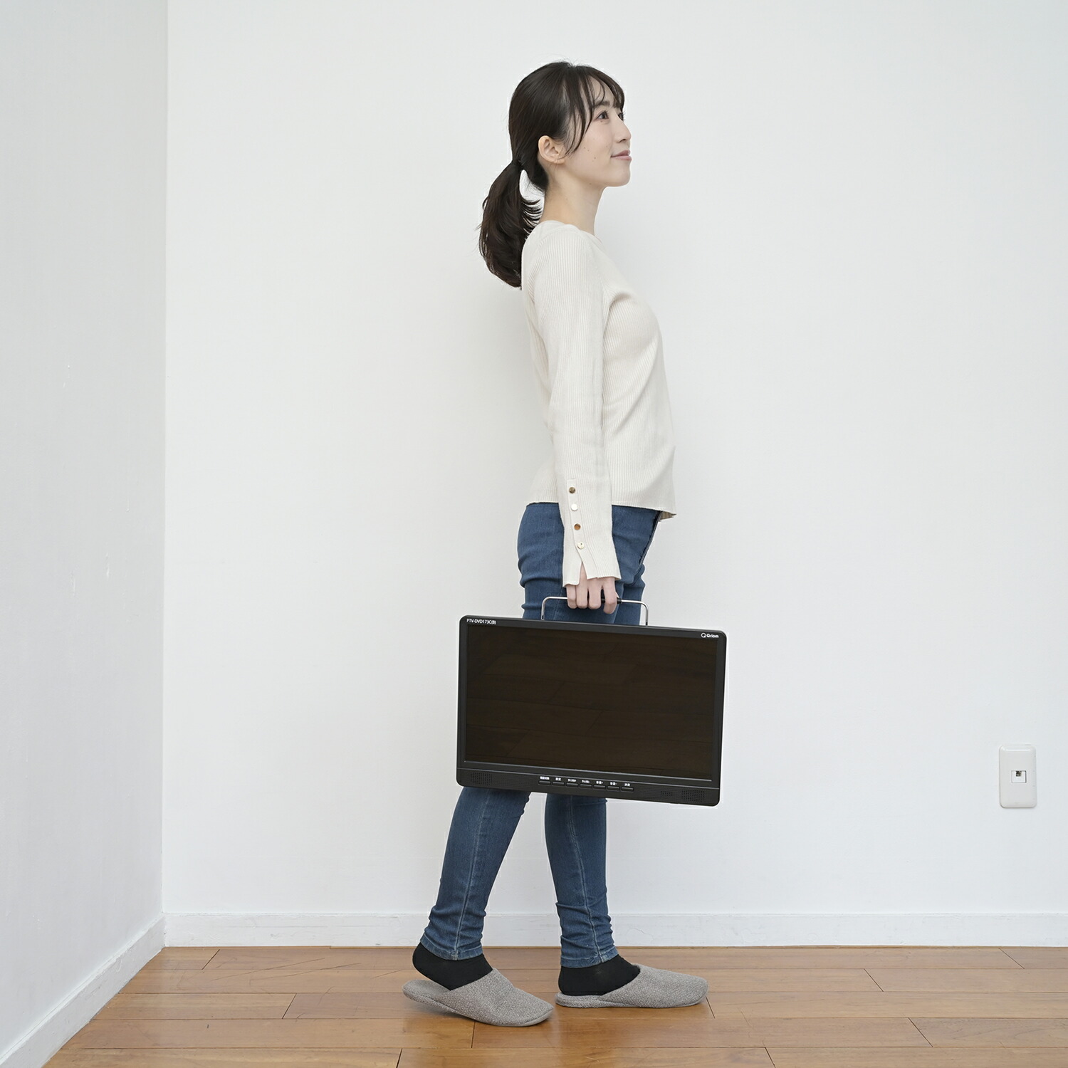 楽天市場】ポータブルテレビ 17.3インチ 大画面 DVDプレイヤー内蔵 地