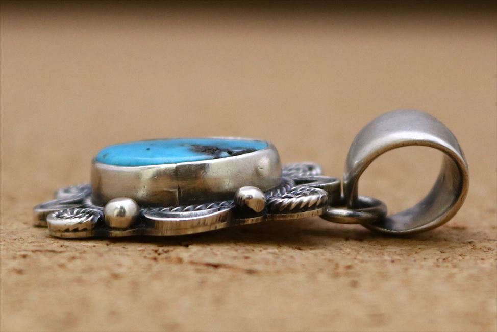 ターコイズ カウスカル USA ナバホ族 インディアンジュエリー 壁掛け