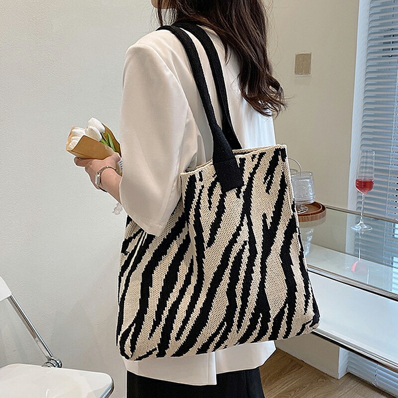 楽天市場】【スーパーセール限定！半額】 ニットバッグ ゼブラ柄