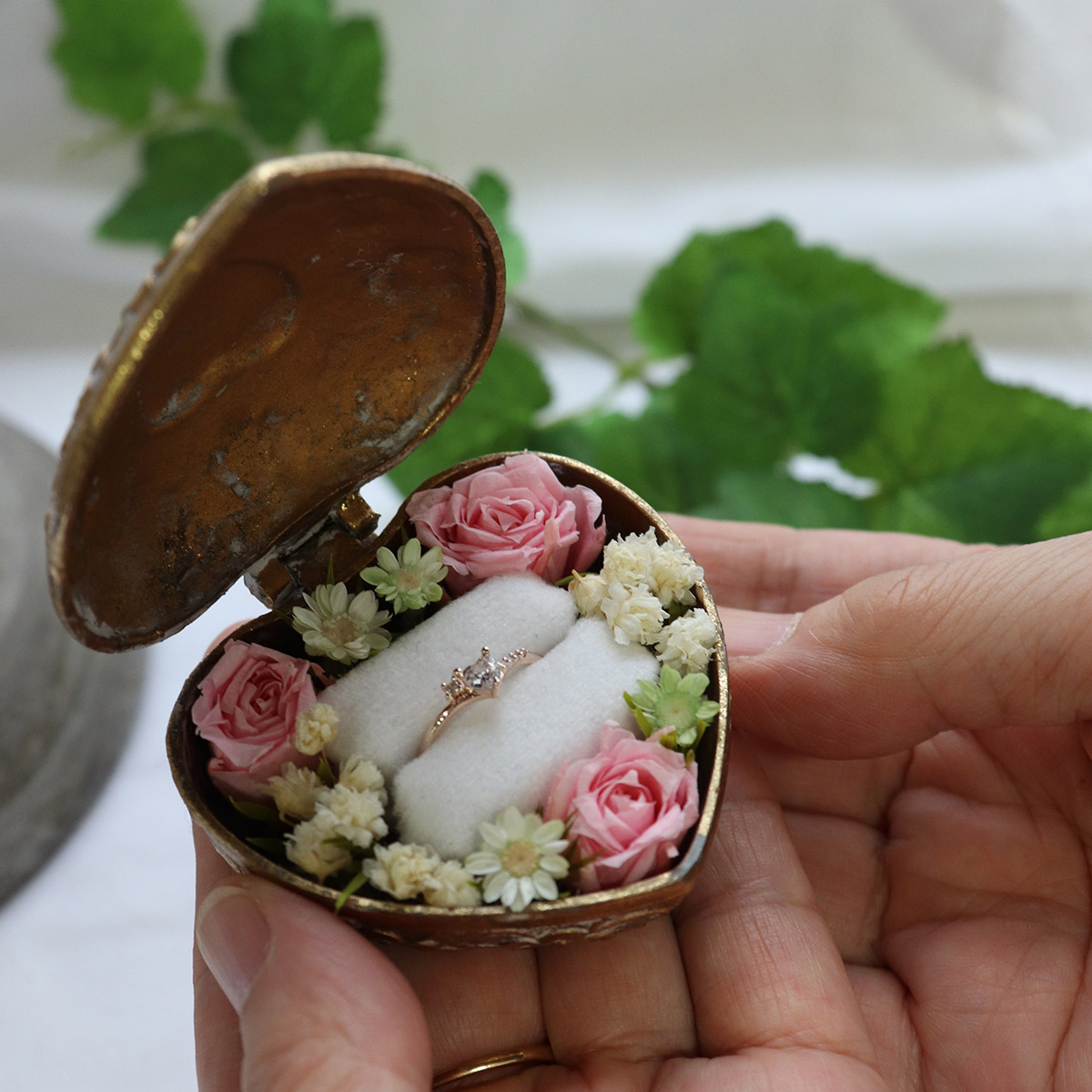 楽天市場】プロポーズ プリザーブドフラワー リングケース