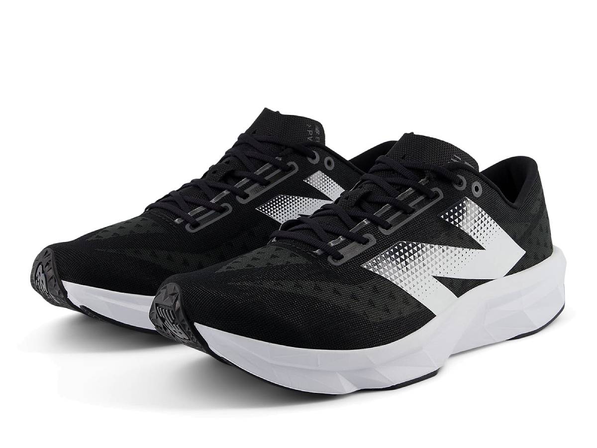 楽天市場】ニューバランス NEW BALANCE FuelCell Pvlse v1 CB