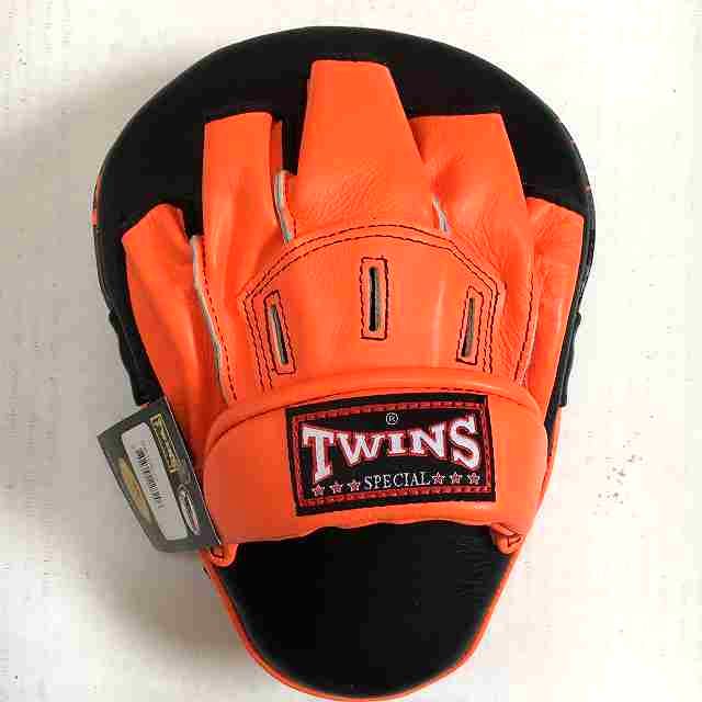 楽天市場】ツインズ キック ミットの通販