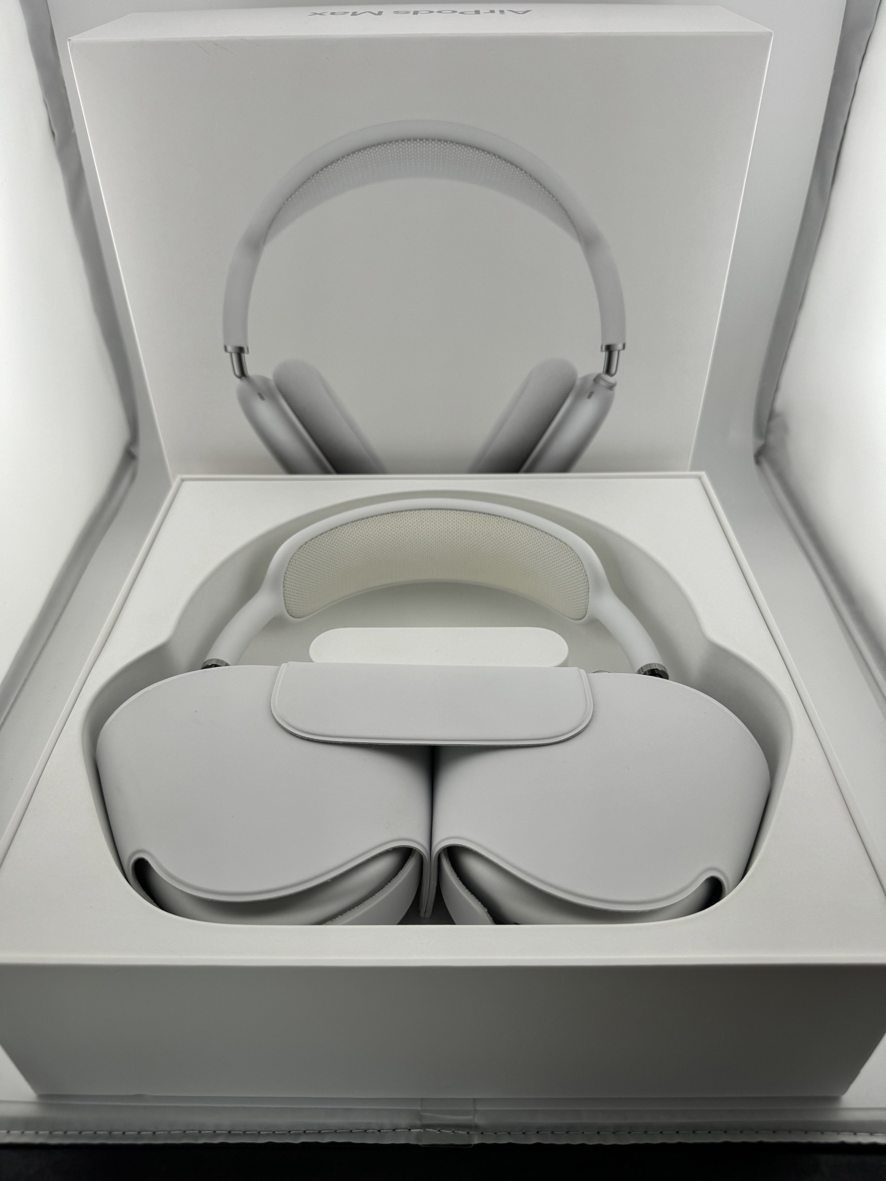 楽天市場】AirPods Max MGYJ3J/A シルバー 中古 Apple ワイヤレス