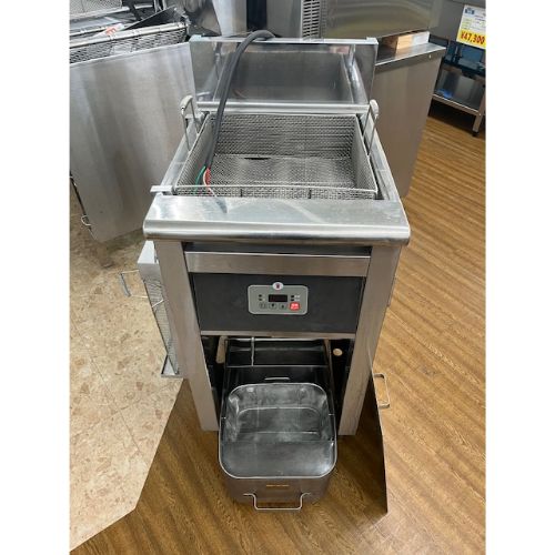 楽天市場】業務用 フライヤー 中古 卓上電気 三相200vの通販