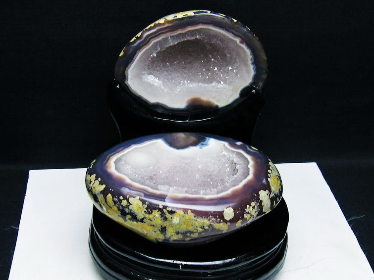 楽天市場】1.5Kg トレジャーメノウ アゲート 財宝メノウ 聚宝盆瑪瑙