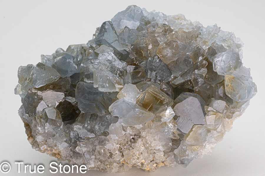 楽天市場】セレスタイト 天青石 天上界 原石 186g 天使 ジオード 晶洞