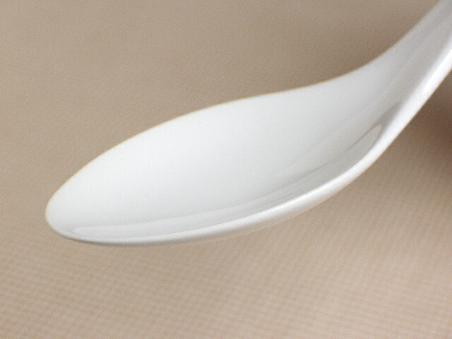 楽天市場】とっても軽いカレースプーン（強化磁器） 【食洗機OK】 白