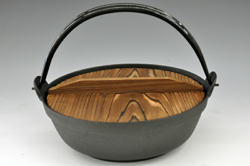 楽天市場】南部鉄器(鉄鍋)南部鉄鍋 24cm (つる付き)(木蓋付き