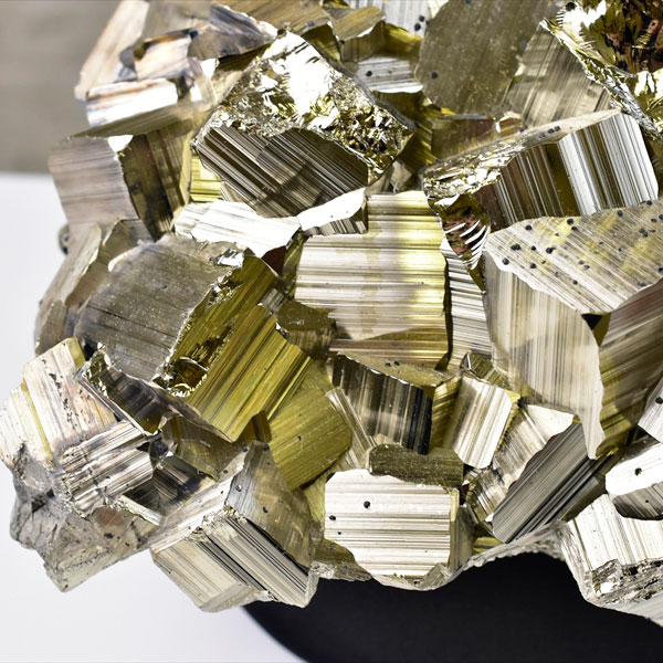 楽天市場】◇博物館所蔵レベル◇ モンスター パイライト 黄鉄鉱