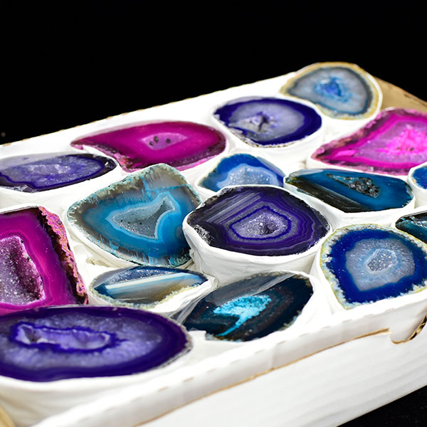 楽天市場】◇お得なBOX販売◇ アゲート カラー ジオード 晶洞◇約3.08