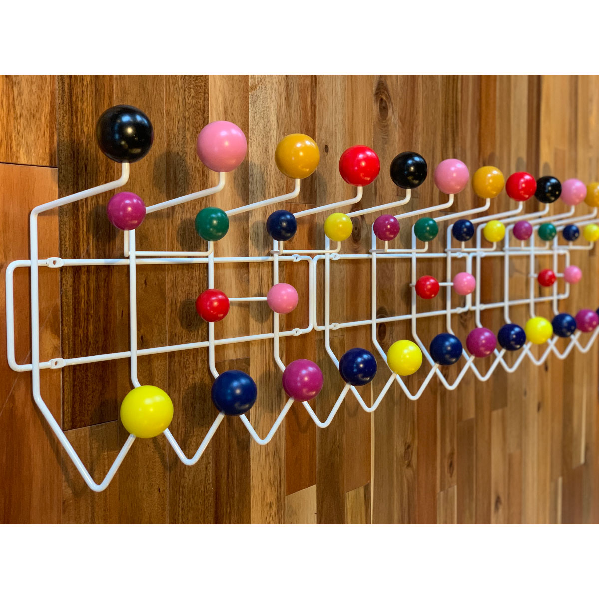 楽天市場】【ハーマンミラー正規品／5年保証／本物／ミッド