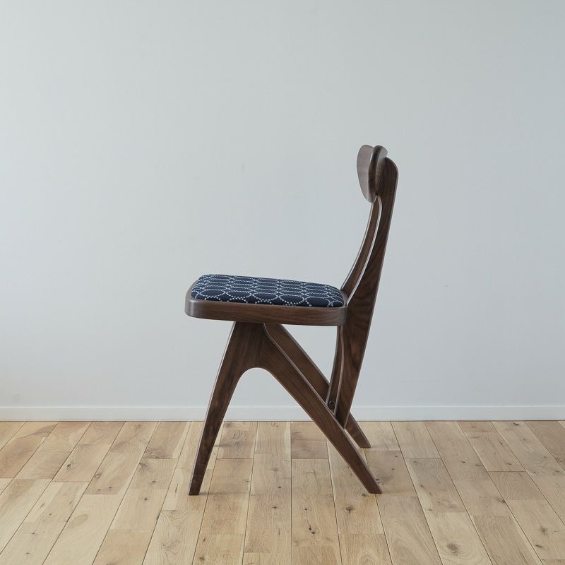 楽天市場】【全4色】マルニ60 デルタチェア ウォルナット ファブリック