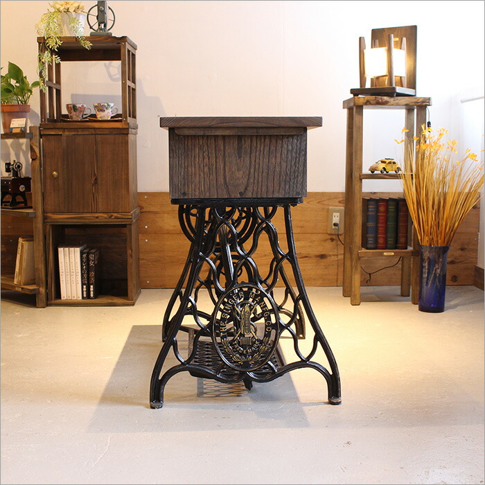 楽天市場】家財便無料 Singer社製 シンガー工業用 アンティーク ミシン