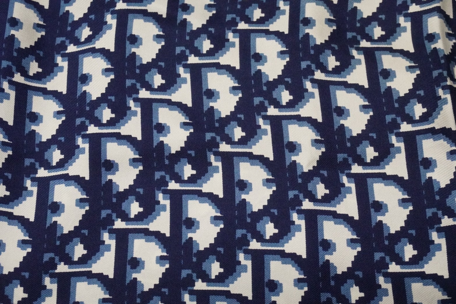 美品Diorディオール クッションカバートロッター柄ネイビー タオル生地