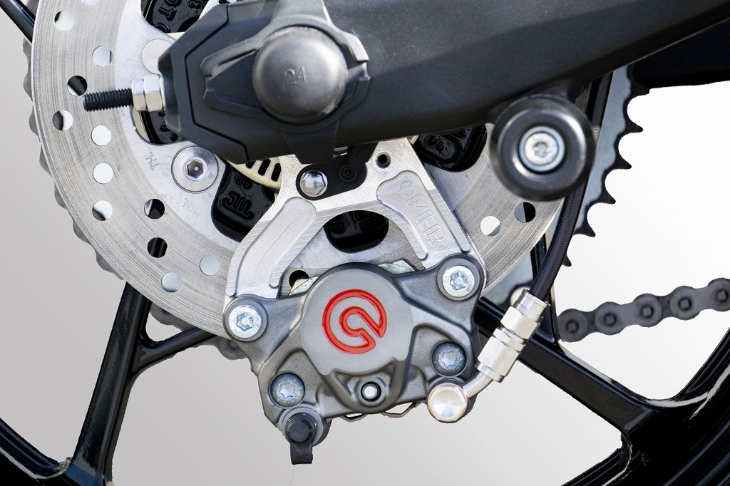 楽天市場】OVER オーヴァー リアキャリパーサポート ブレンボ2P用