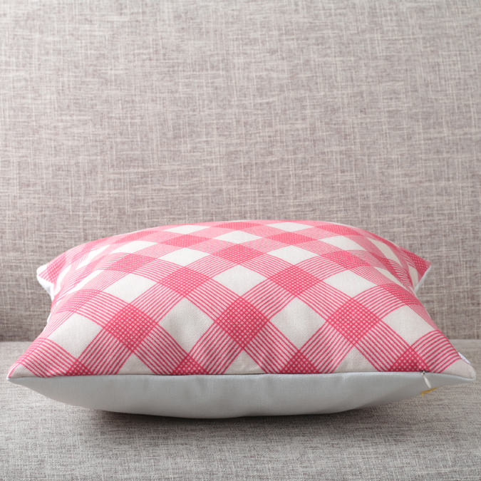 楽天市場】クッションカバー ピンクチェック 北欧デザイン 45×45cm