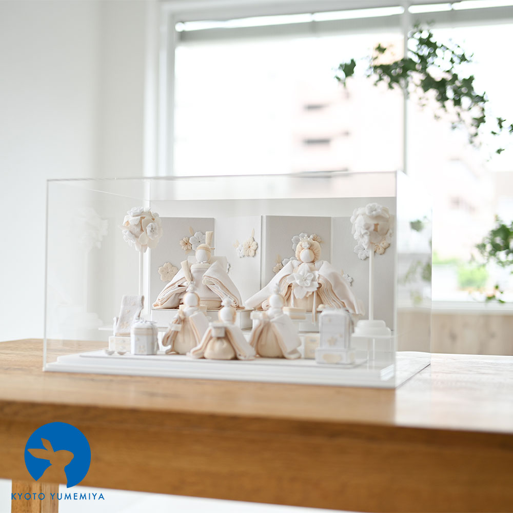 楽天市場】アクリルケース(大) 白粋 雛人形 兜 ハキ フィギュア