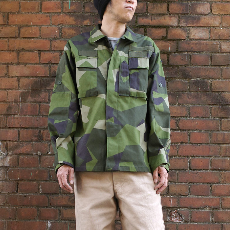 楽天市場】スウェーデン軍 M90 フィールドジャケット スプリンターカモ