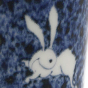 楽天市場】染付：染付吹墨月に兎深向・阪東晃司《小鉢・湯呑・7.8cm