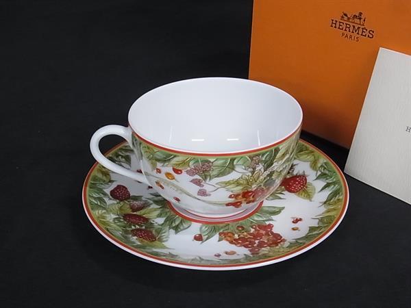 エルメス HERMES プレート 28cm ピタゴラスの庭 未使用 2026年最新