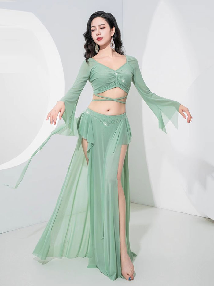 楽天市場】ベリーダンス衣装 セット衣装 スパンコール 可愛い ベリー