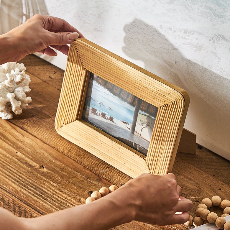 楽天市場】フォトフレーム 写真立て ラタン製 天然素材 縦置き 横置き