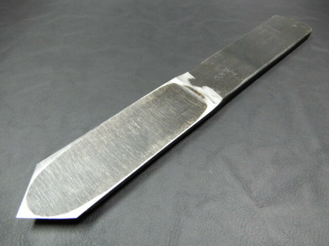 楽天市場】ノミ 剣先鑿錦清水作一寸二分No.3 : ZATU