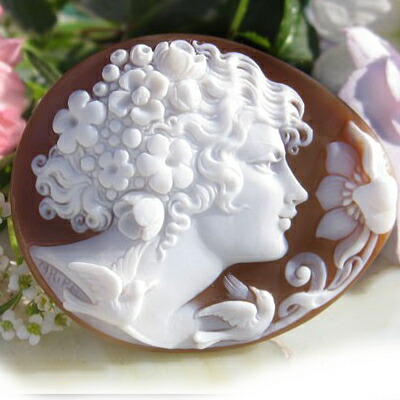 楽天市場】Marcello Ripa作 シェルカメオルース【美しい女性】 : 千年