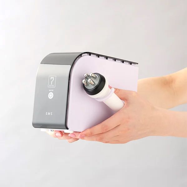 楽天市場】美顔器 EMS 超音波 イオン導入 多機能 目元ケア エイジング