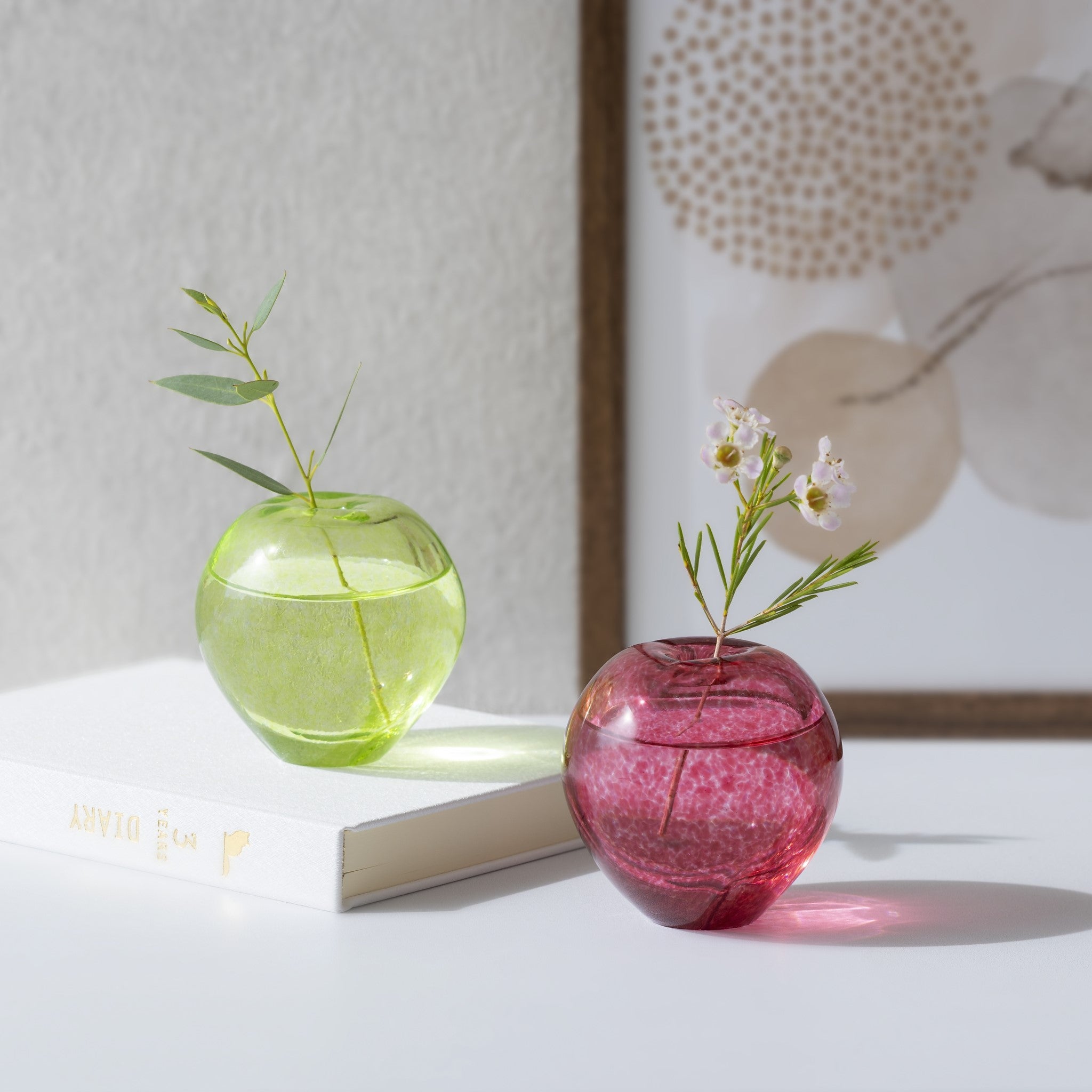 津軽びいどろ 津軽自然色りんご あかりんご一輪挿し | おしゃれな