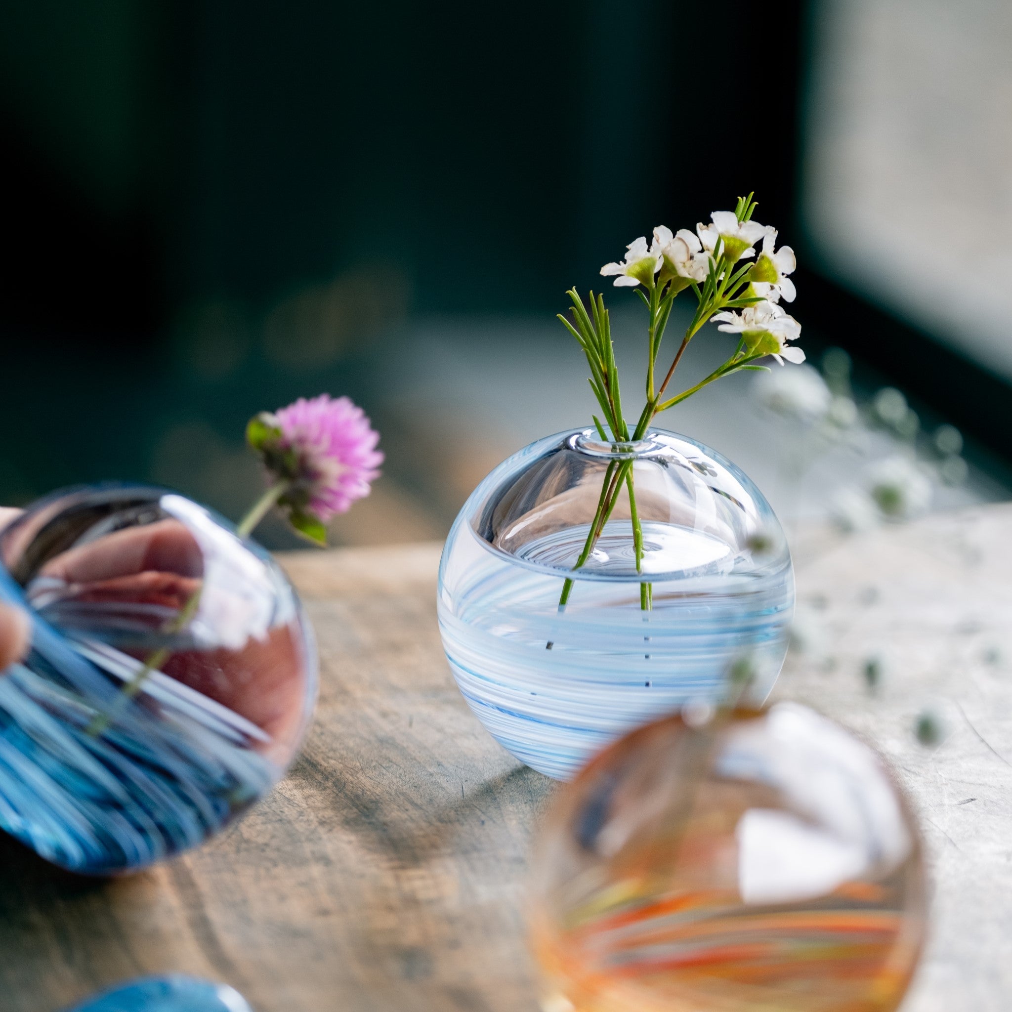 津軽びいどろ 六の色(むつのいろ) 一輪挿し 海 | おしゃれなガラス花瓶