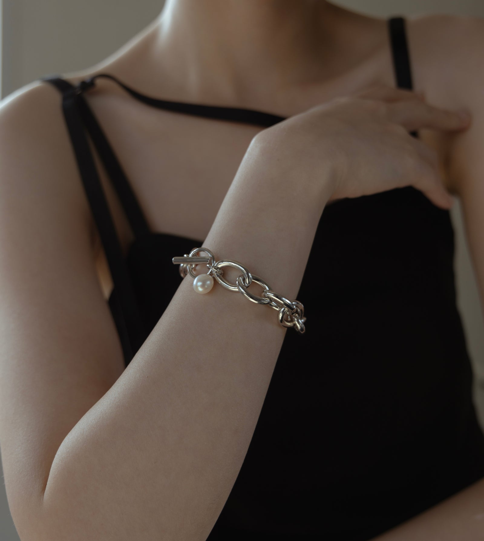 CHUNKY CHAIN PEARL BRACELET 【一部予約注文：3/31頃発送】