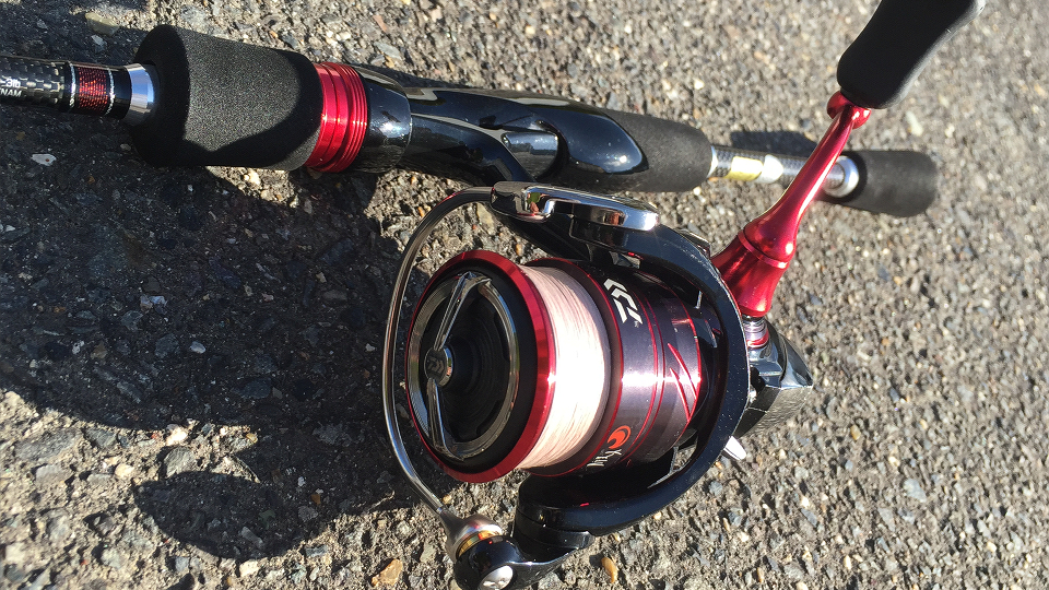 ダイワ「アジングX 59UL-S」、「LT2000S-P」で小物釣りの汎用性を雑に