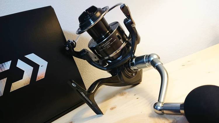 16 キャタリナ 4500Hのスペックとインプレ | 釣りクラウド