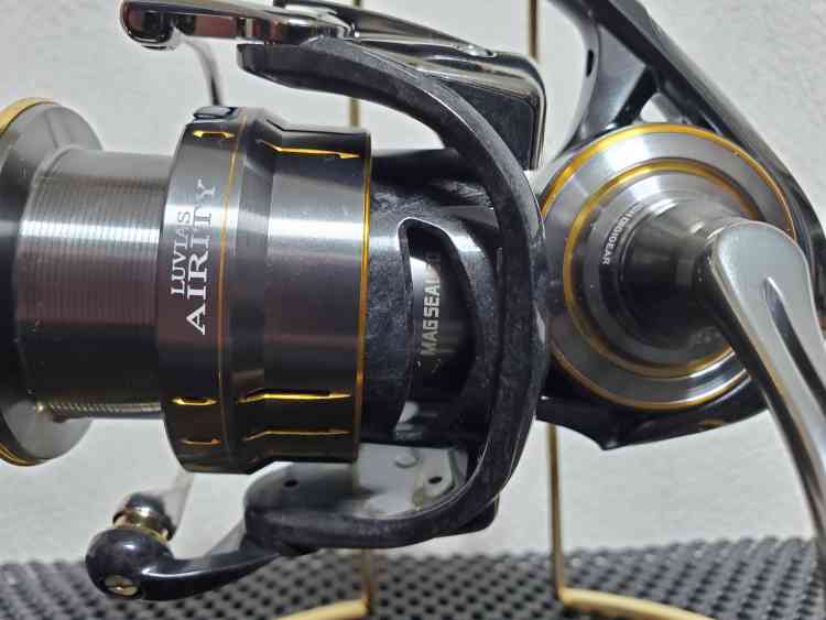 21 ルビアス エアリティ LT4000-CXHのスペックとインプレ | 釣りクラウド